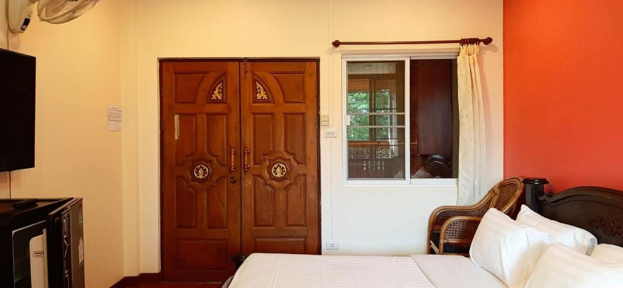 Your House 3 Hotel 2*