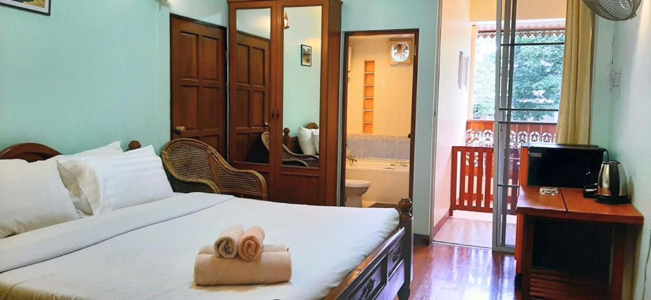 Hotel Your House 3 2*